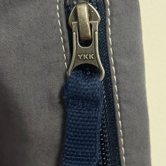 Mini Boden Gray Adventure Shorts. Size 4years - Picture 8 of 11